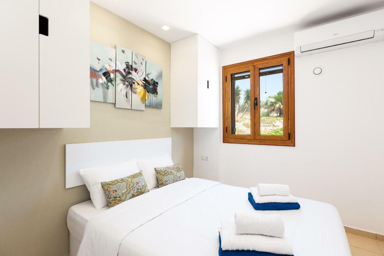 Villa Ypsilon Karotí Екстериор снимка