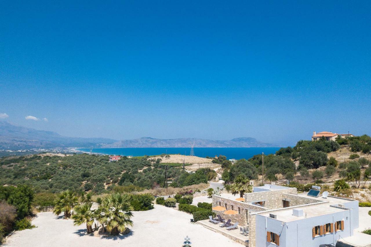 Villa Ypsilon Karotí Екстериор снимка
