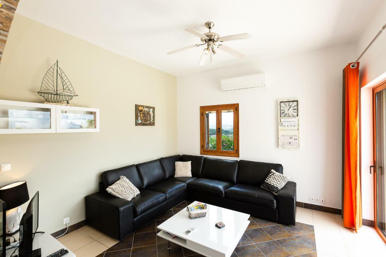 Villa Ypsilon Karotí Екстериор снимка